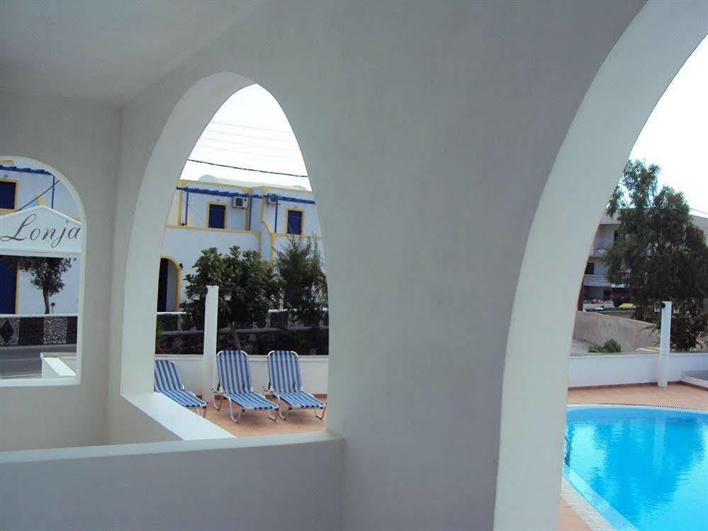 Privee Santorini Hotel Perísza Kültér fotó